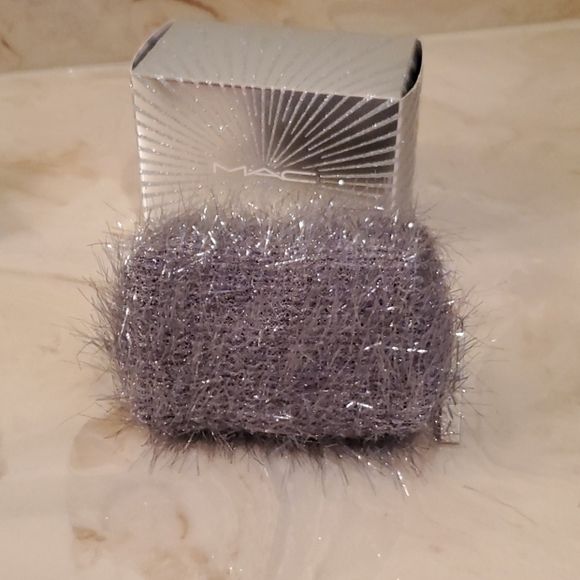 "Firework Like A Charm" M.A.C Mini Pouch/Lipstick - Picture 14 of 16